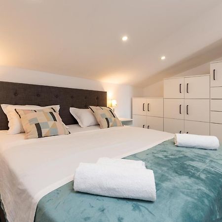 Olivae Apartments Trogir Eksteriør bilde
