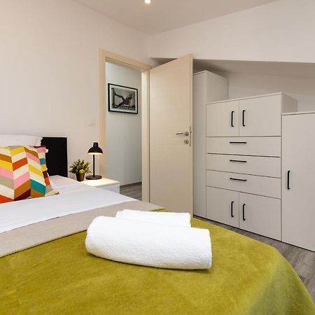 Olivae Apartments Trogir Eksteriør bilde