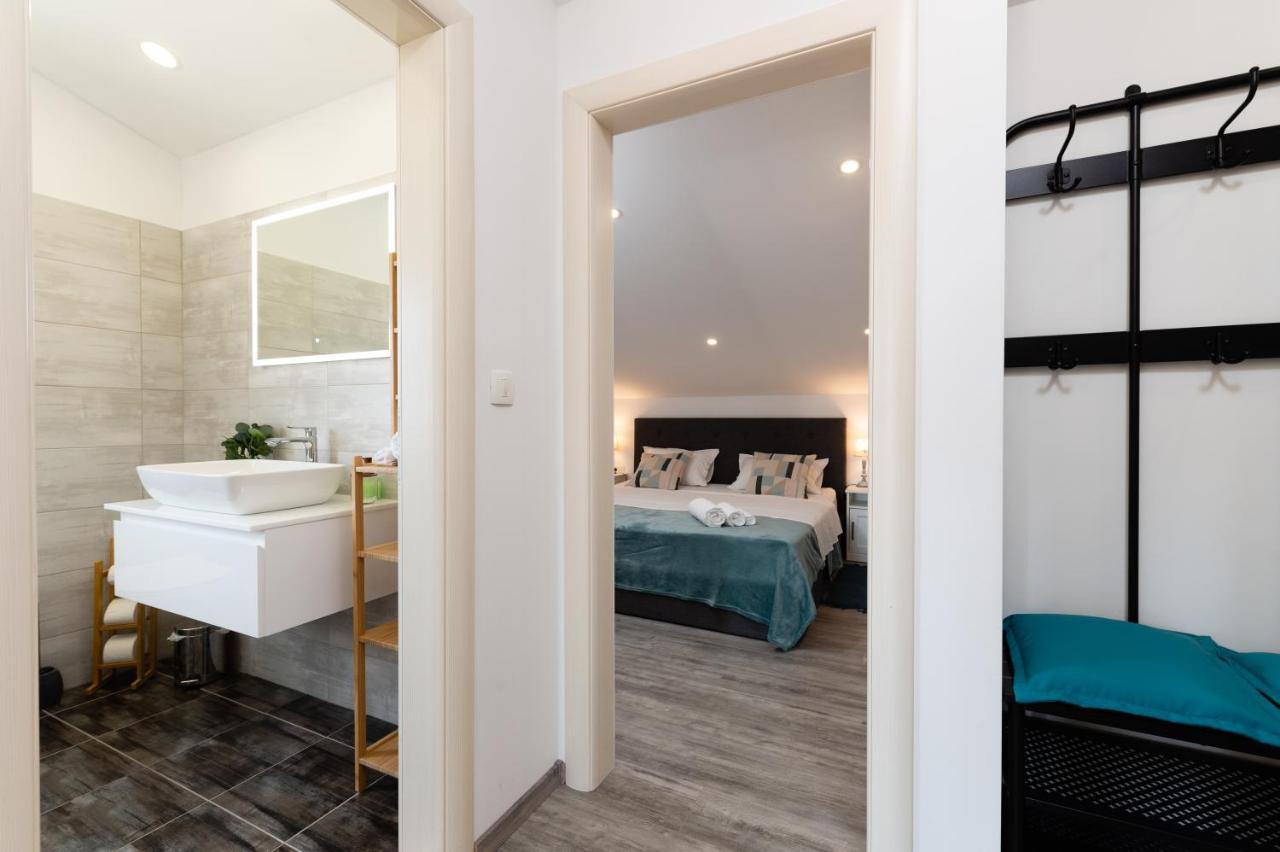 Olivae Apartments Trogir Eksteriør bilde