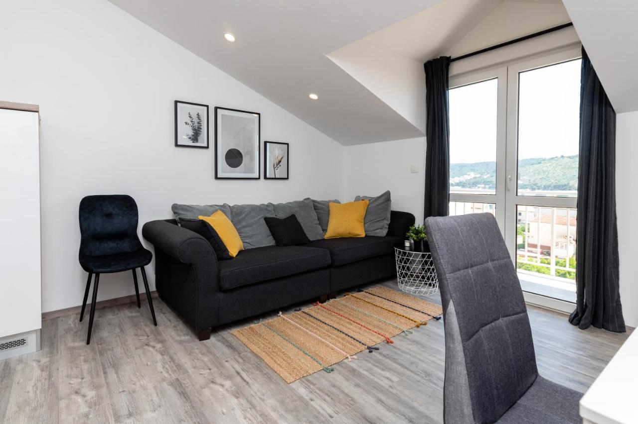 Olivae Apartments Trogir Eksteriør bilde