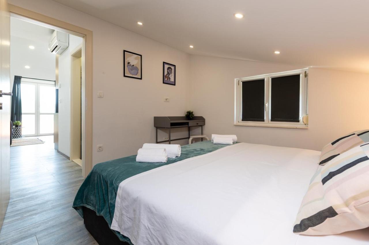 Olivae Apartments Trogir Eksteriør bilde